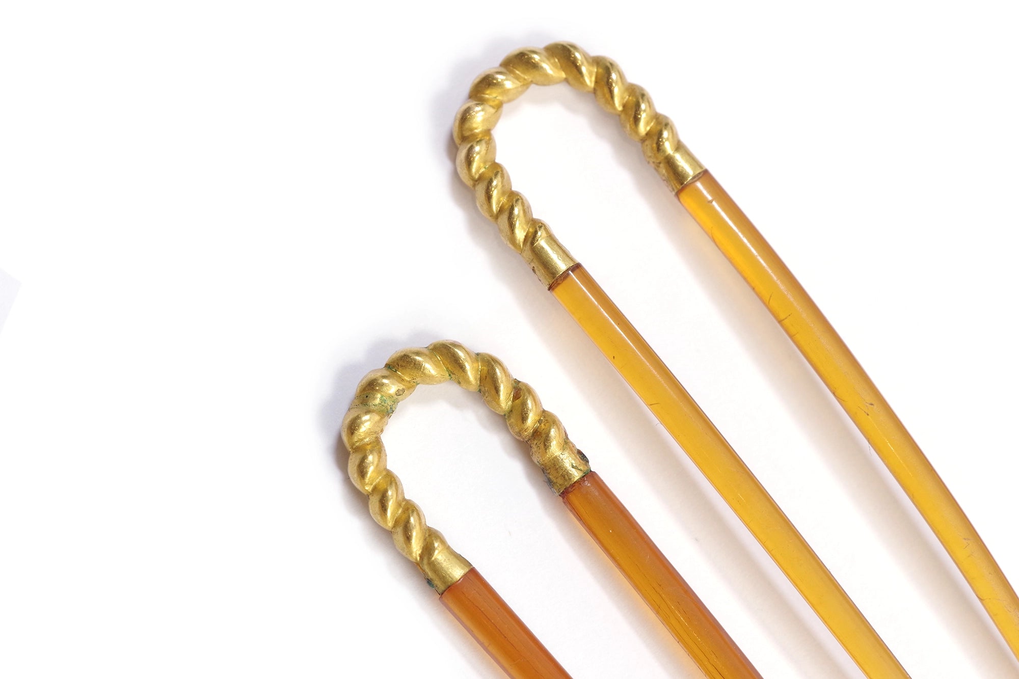 Antique gold hair pin