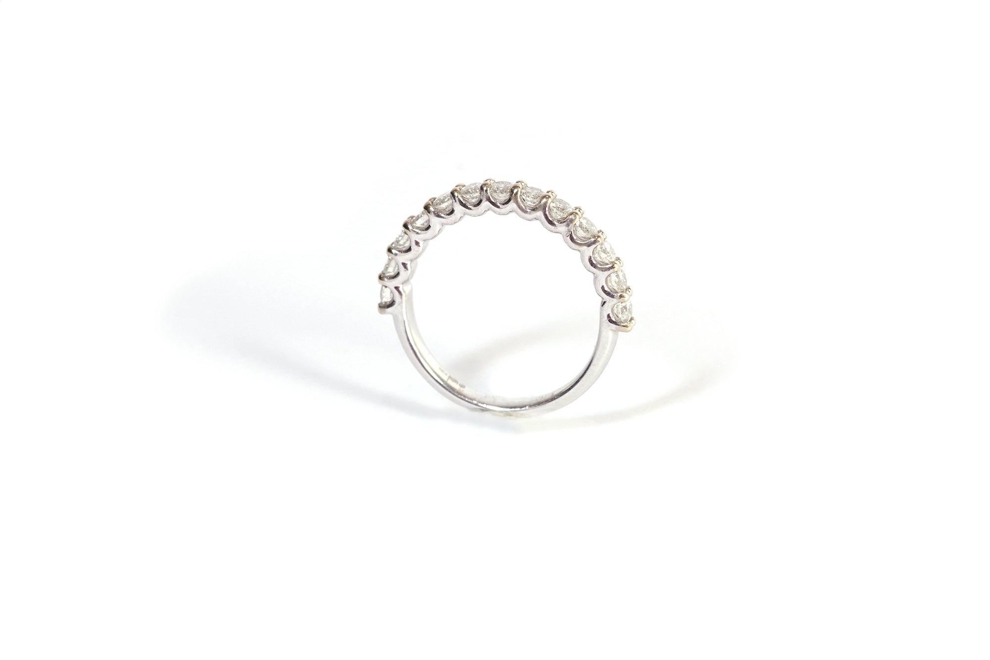 Eternity gold ring