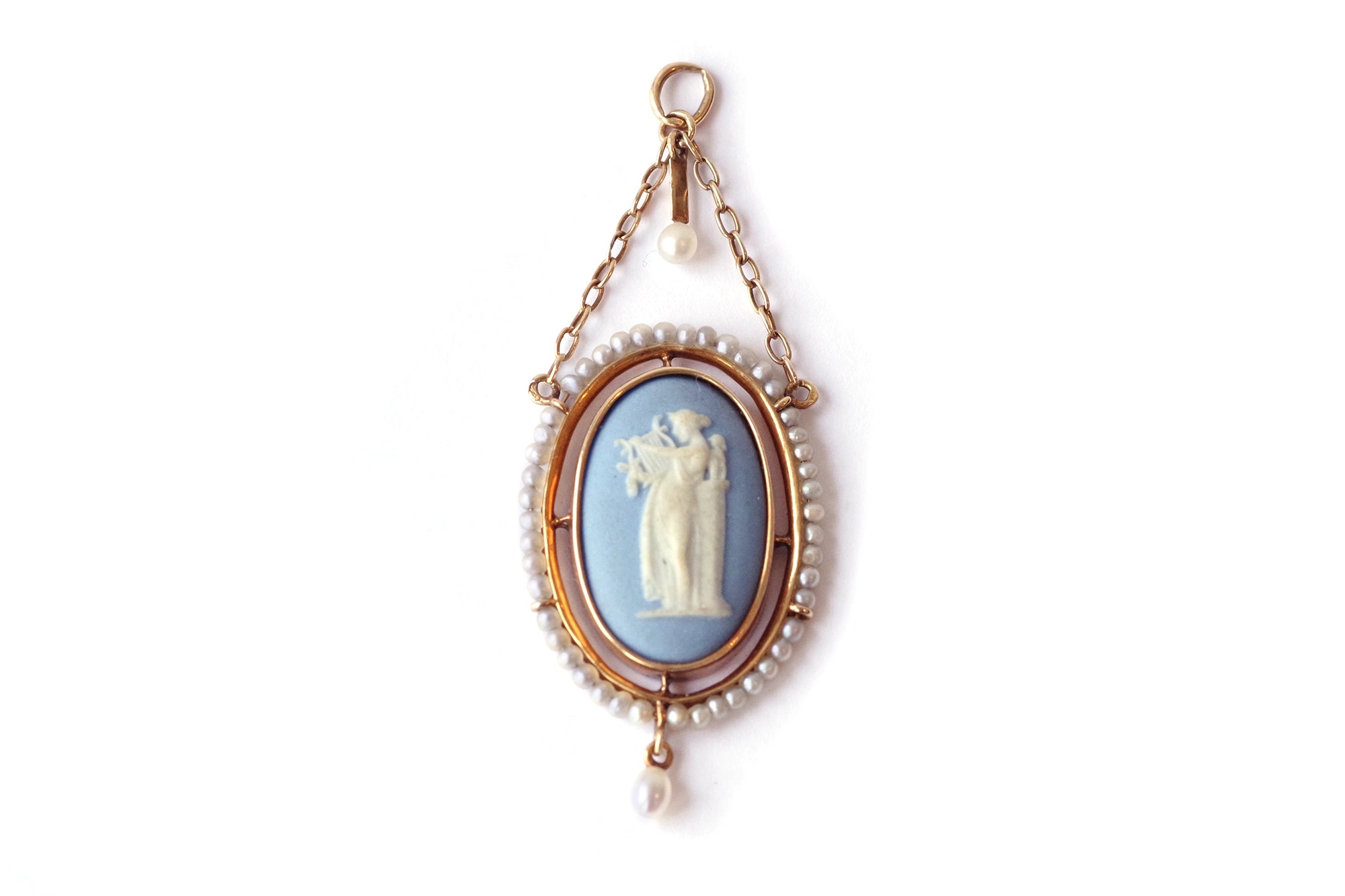 Pendentif Wedgwood perles fines