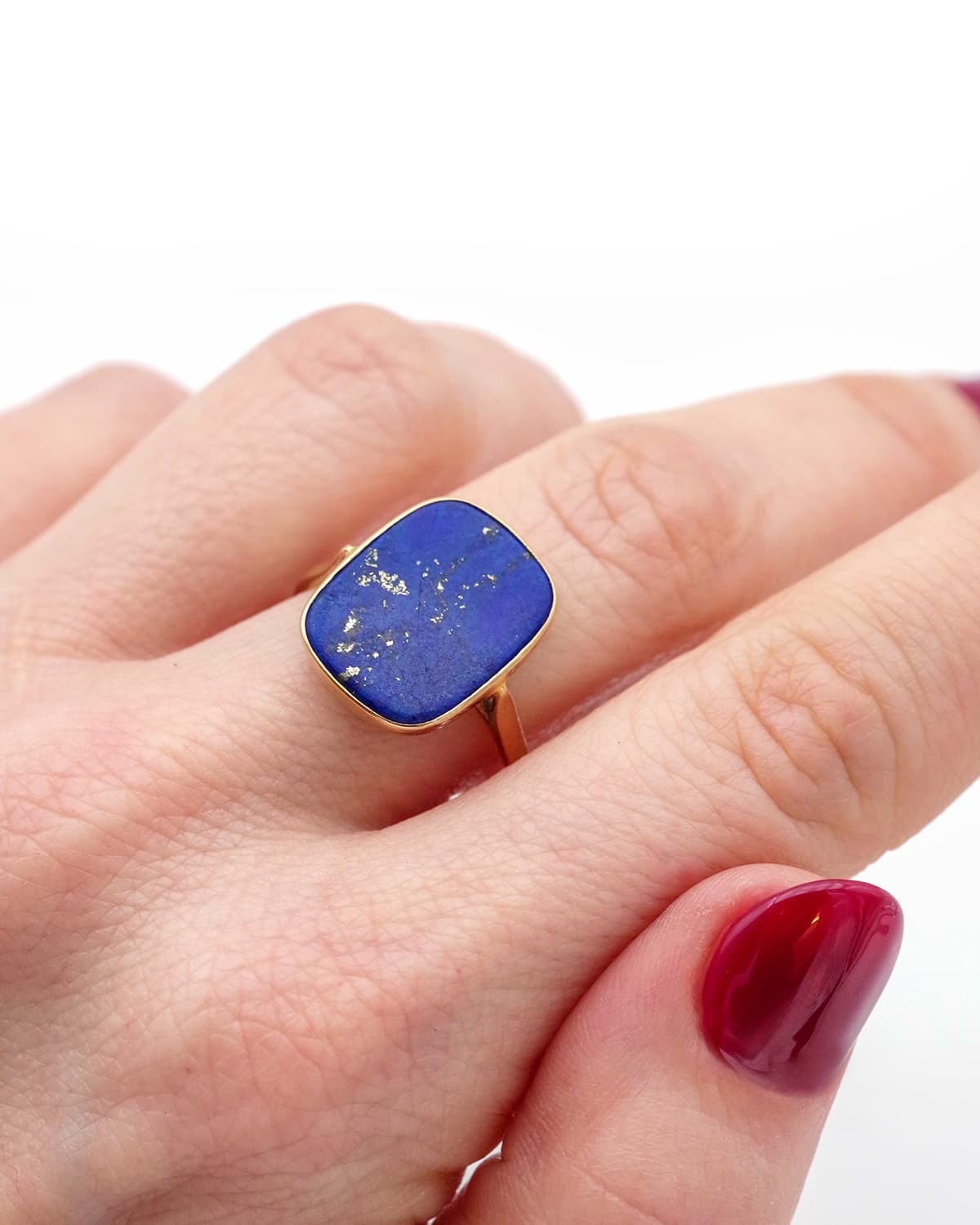 Blue lapis lazuli ring