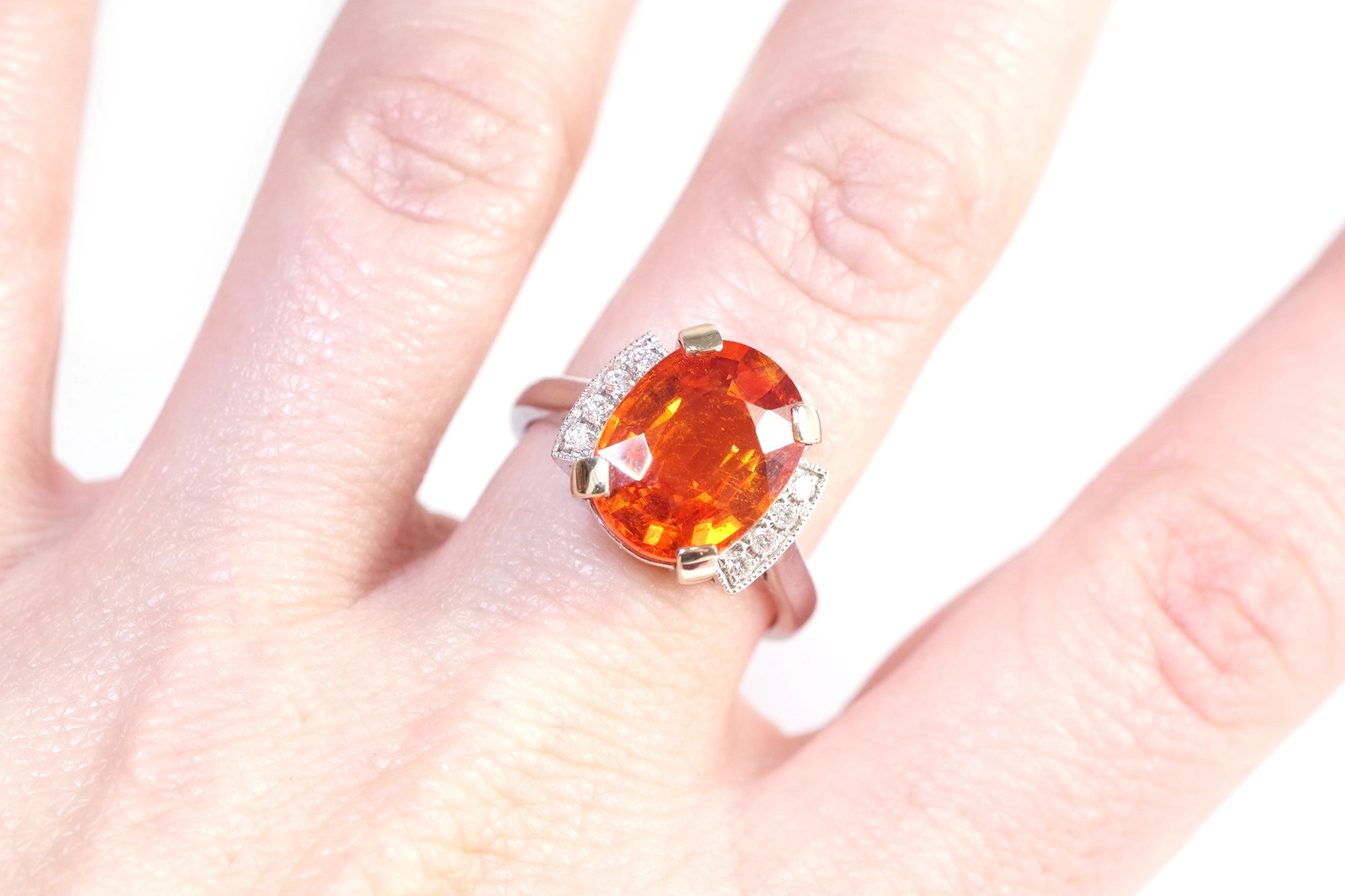 bague grenat mandarin diamant en or