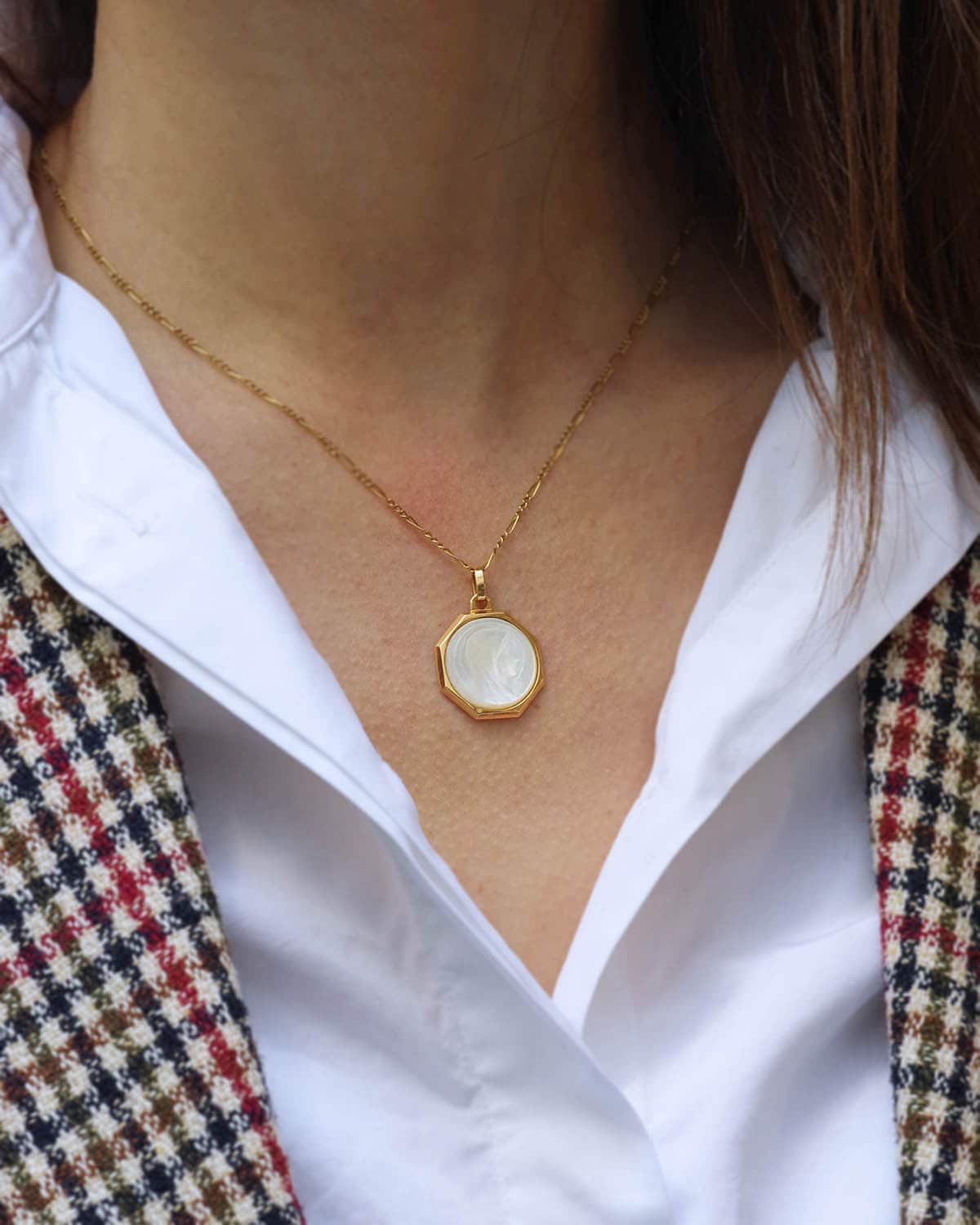 Mother of pearl Mary medal pendant