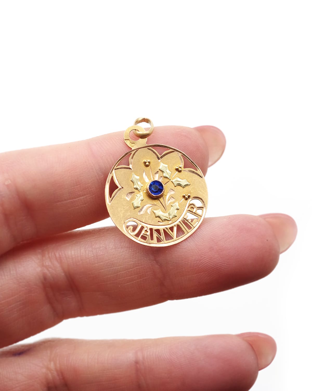 January luck medal in gold