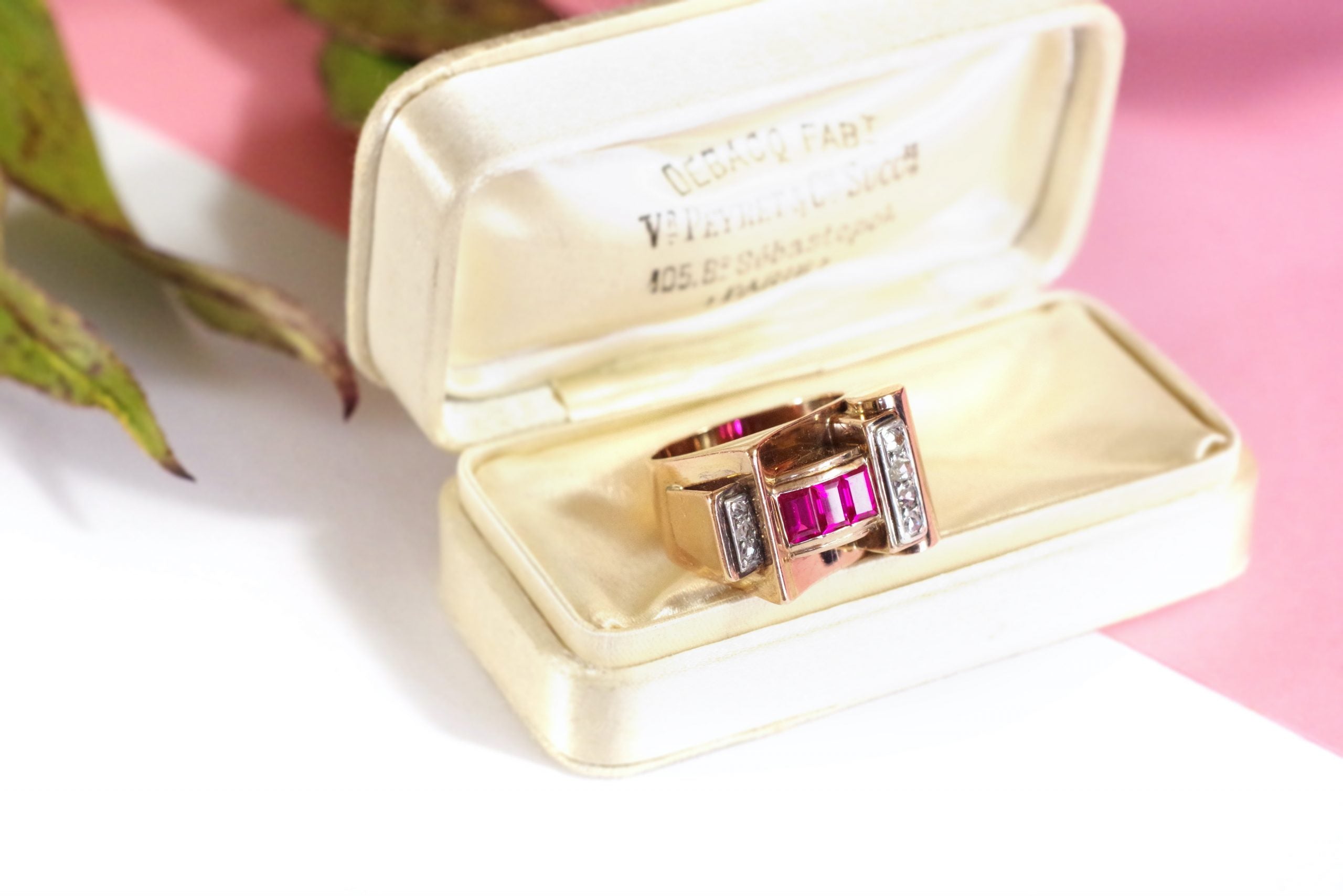 Tank ruby diamond ring in gold