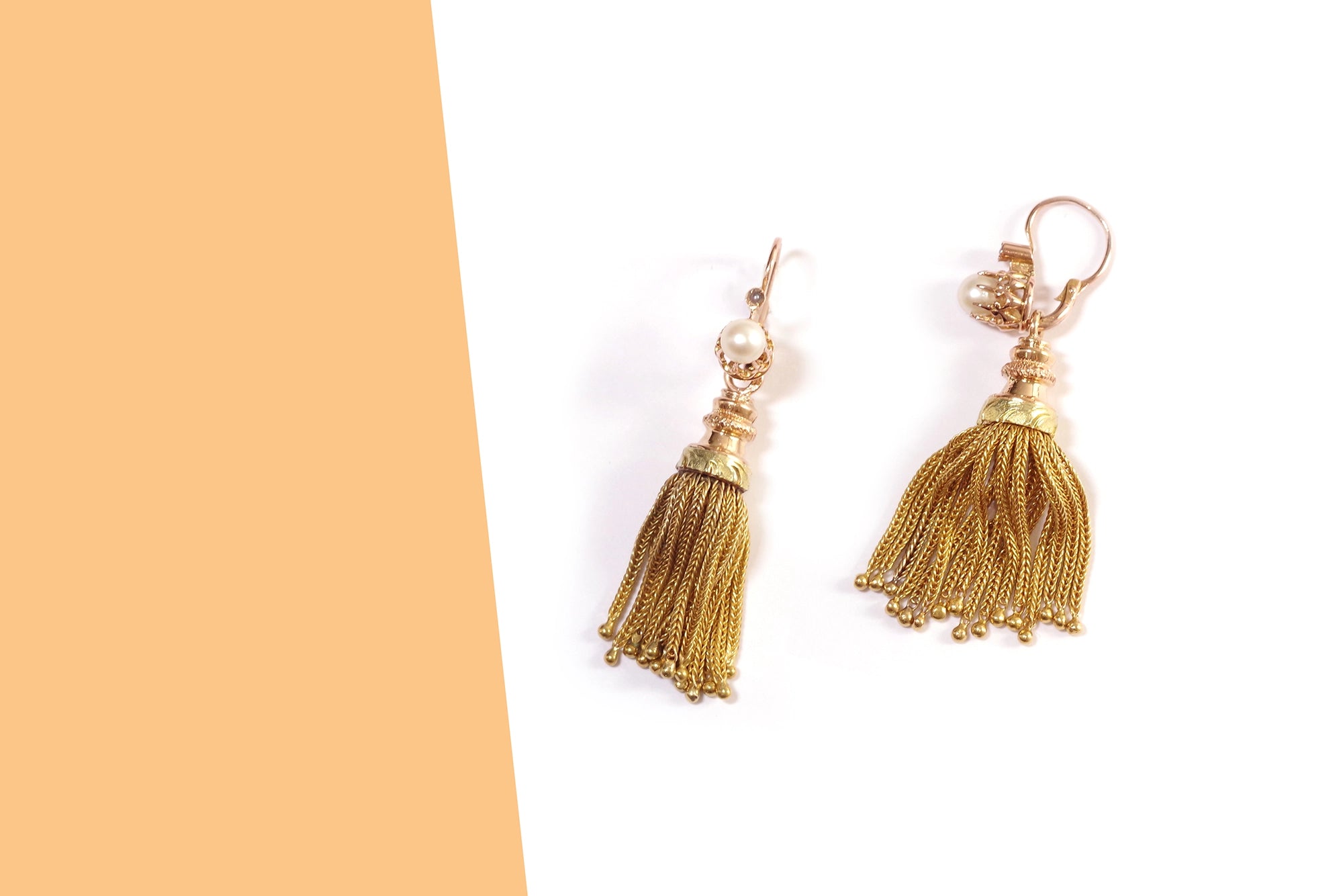 Long tassel earrings in gold