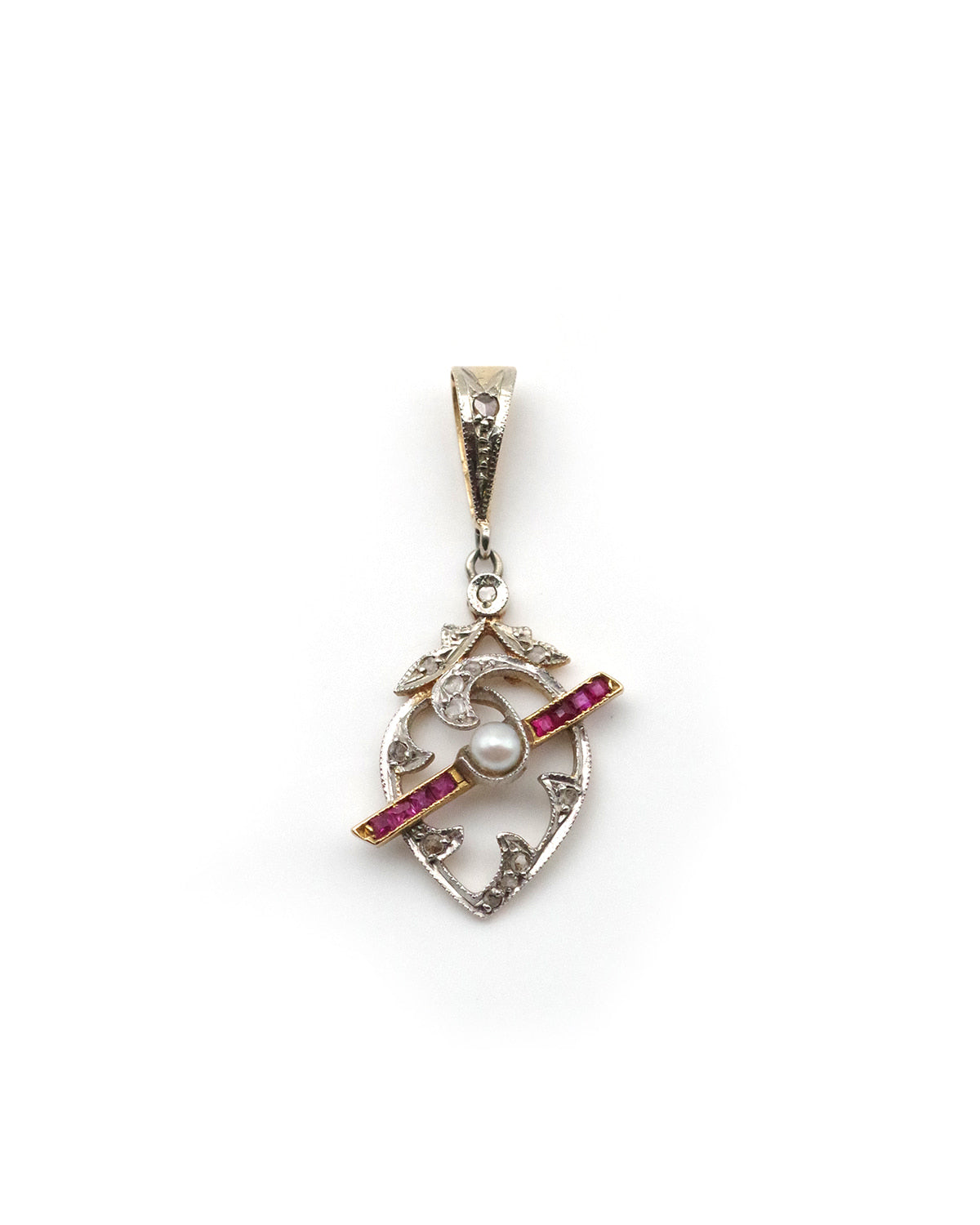 Pendentif Art Deco en or 