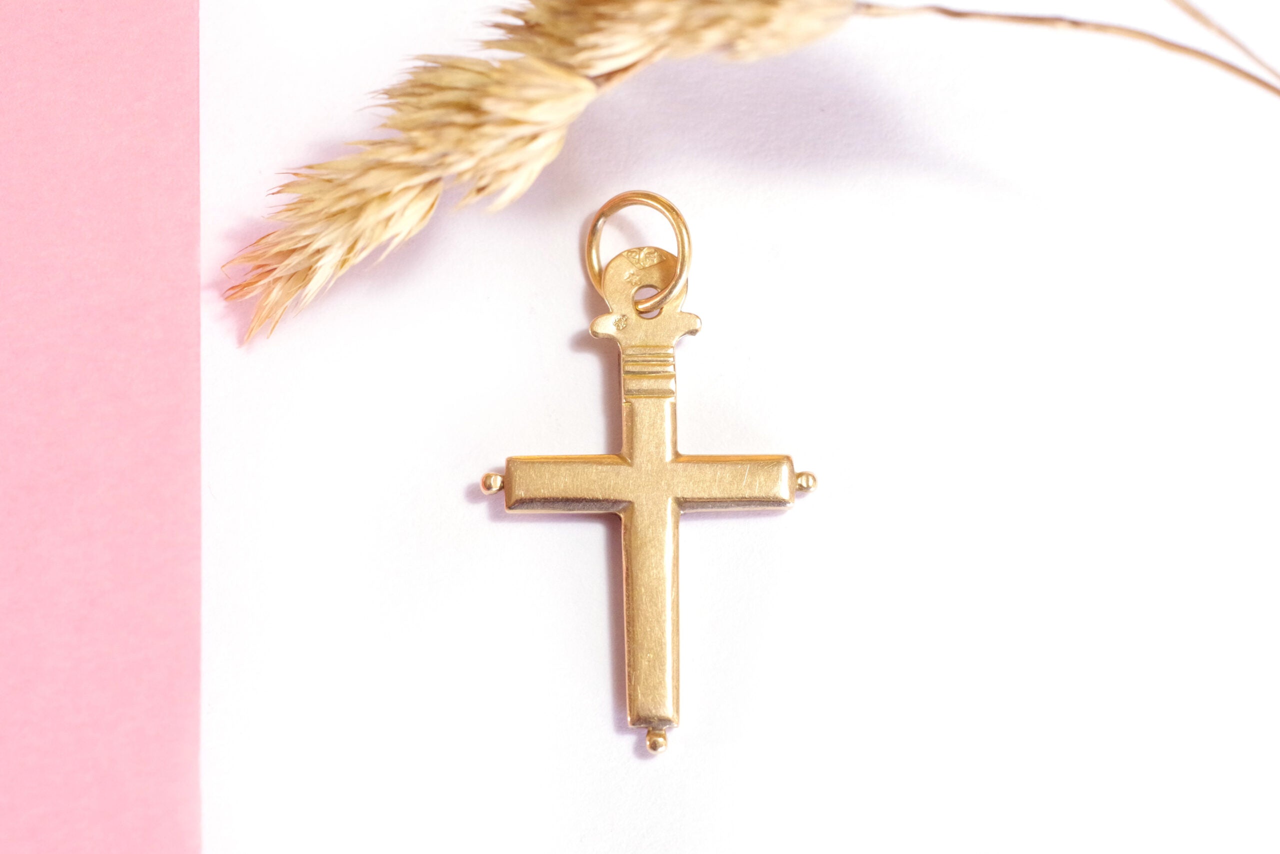 pendentif croix nivernaise bijou religieux ancien