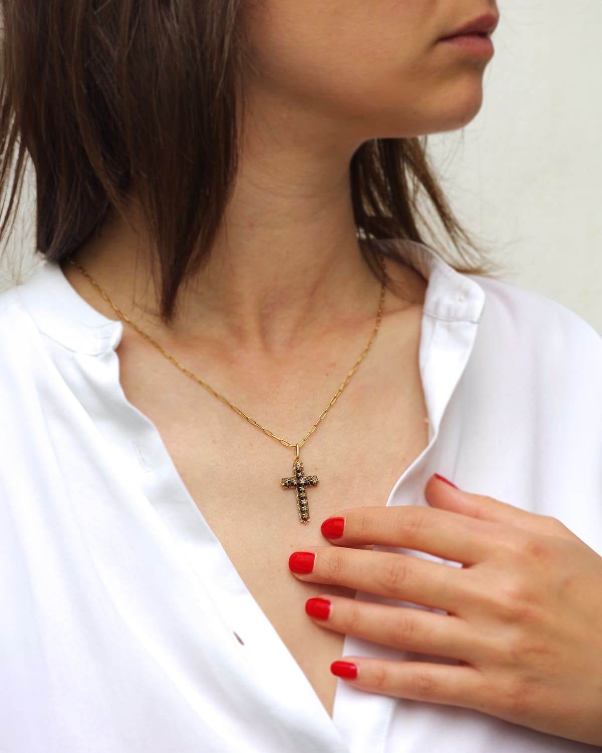 Pendentif croix diamants