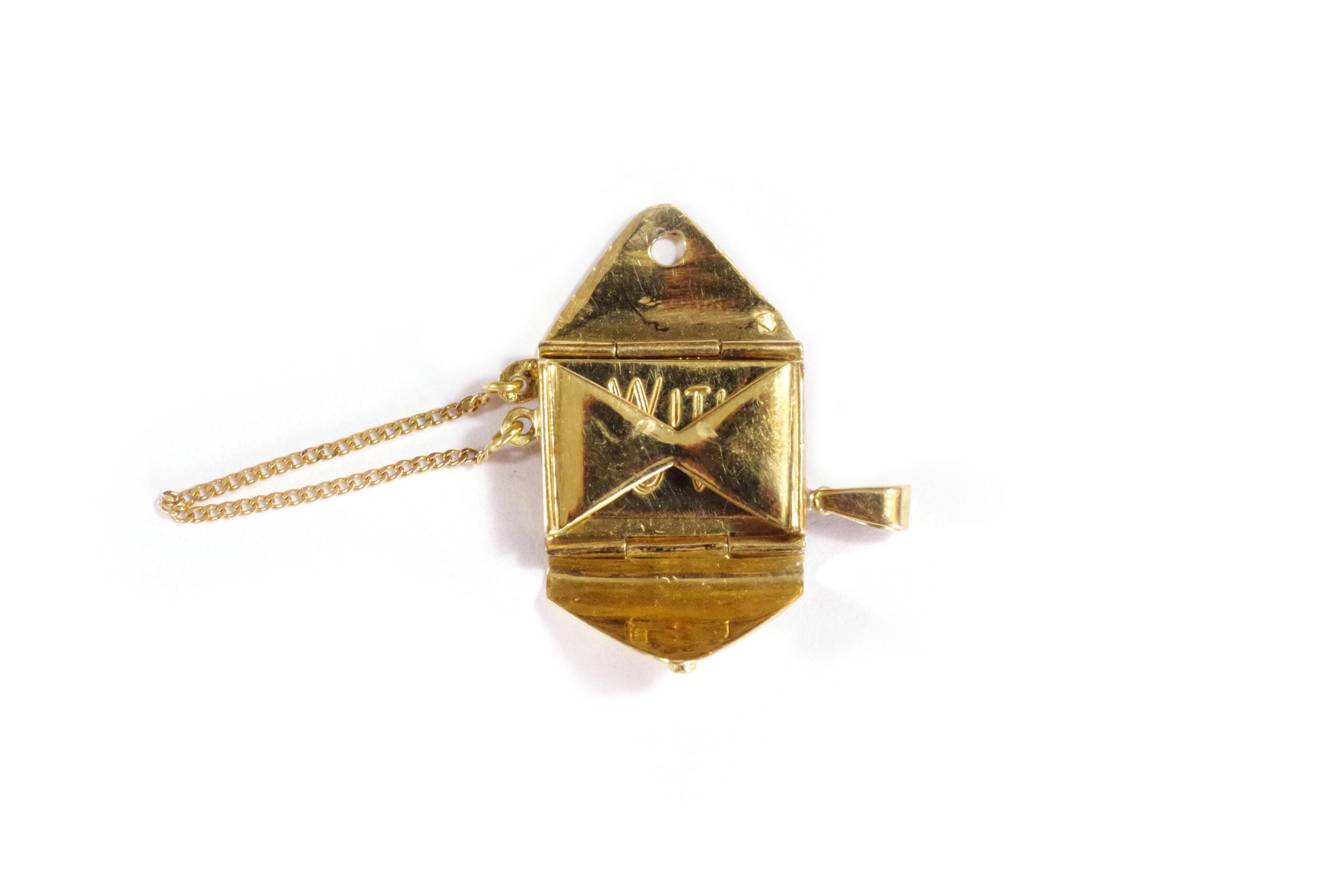 pendentif lettre secrete love amour fete des meres saint valentin