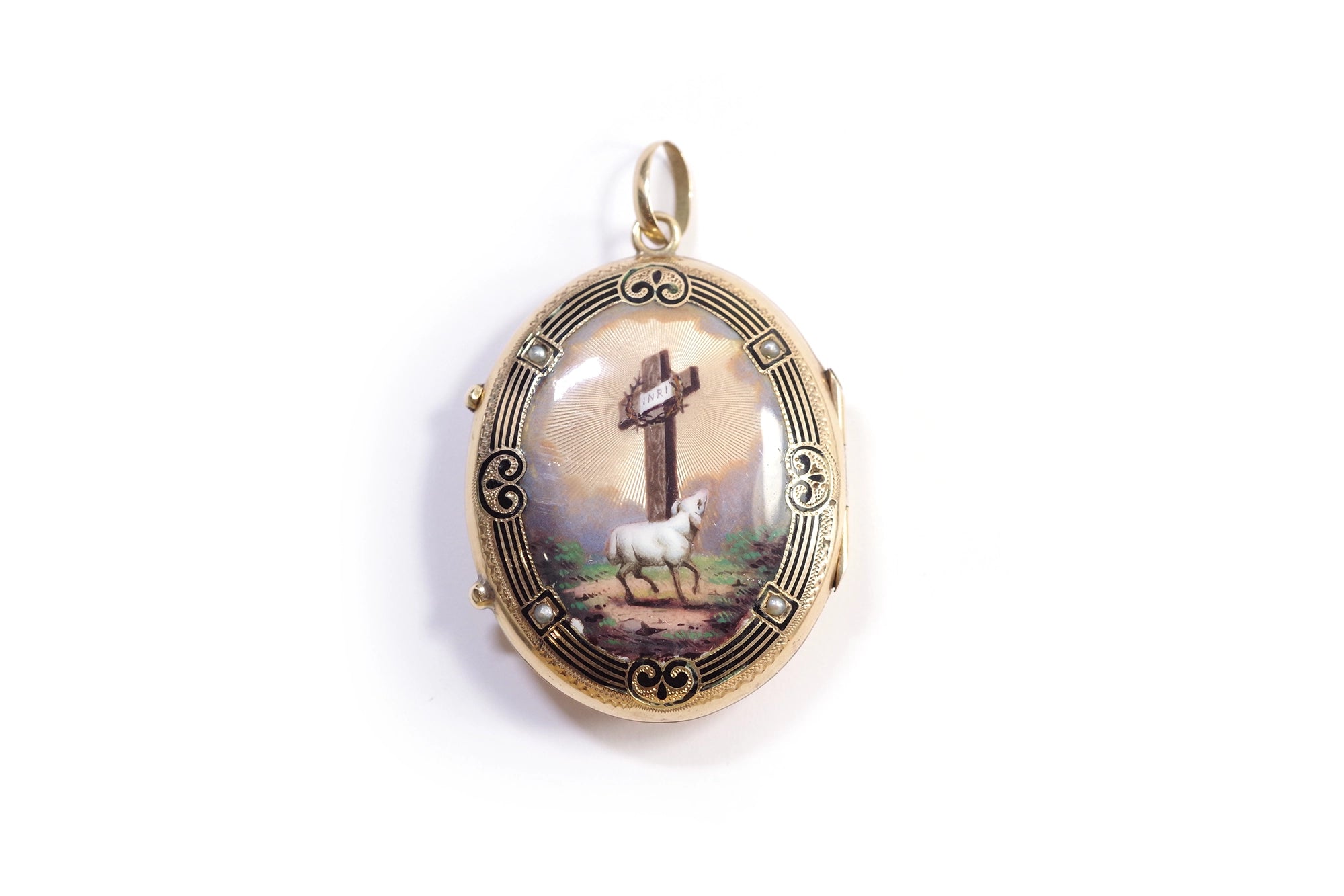 pendentif religieux chrétien en or