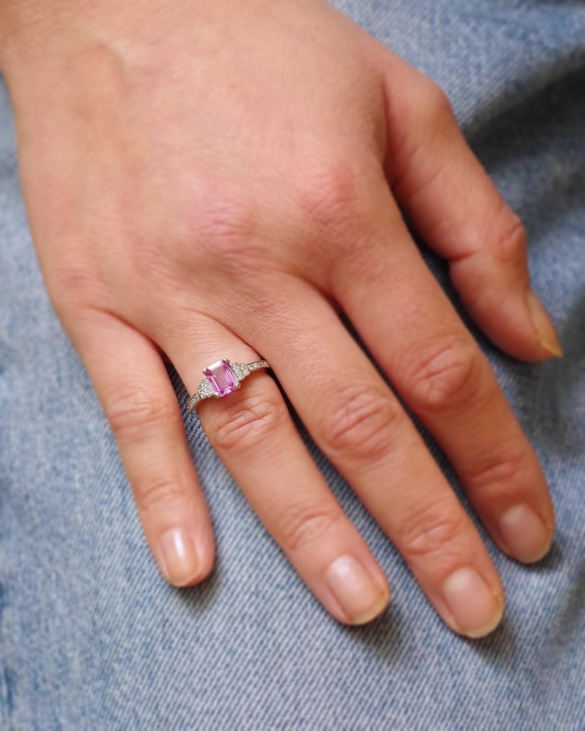 Pink sapphire diamond ring in white gold