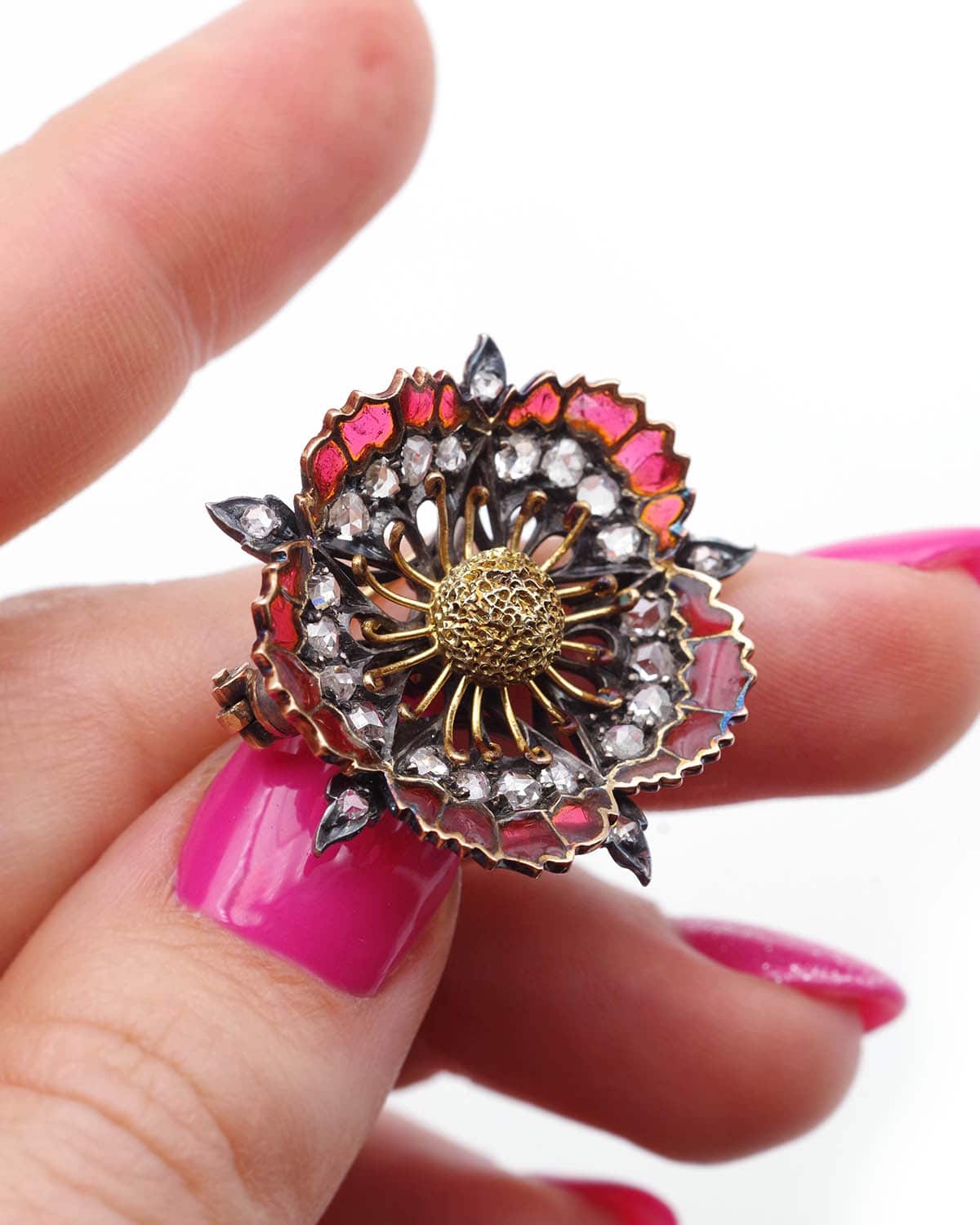 Edwardian flower brooch