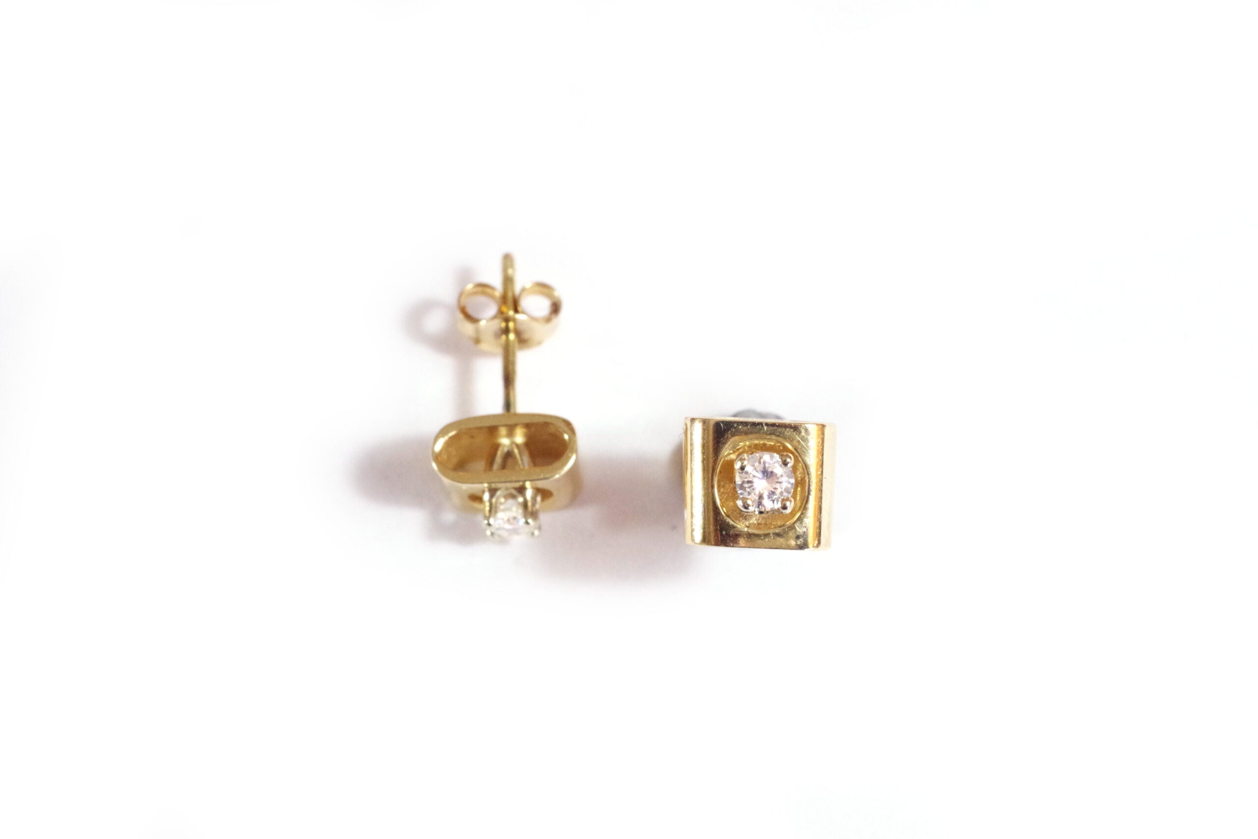 pre owned stud earrings diamond gold 18k