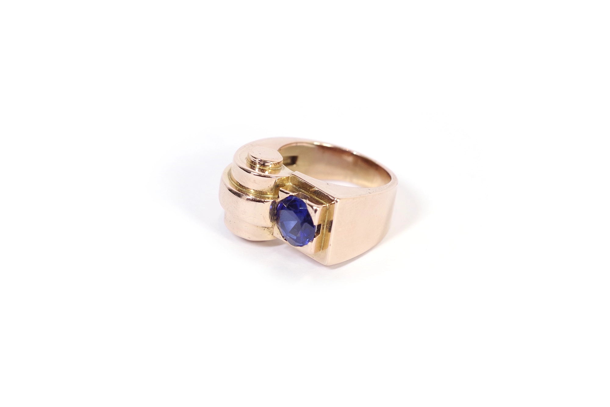 Retro Tank sapphire ring