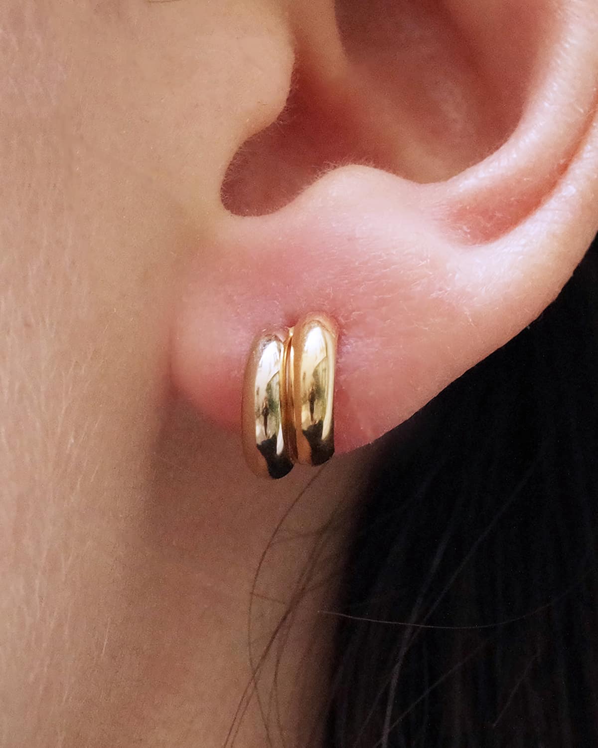 Clous d’oreille or deux tons