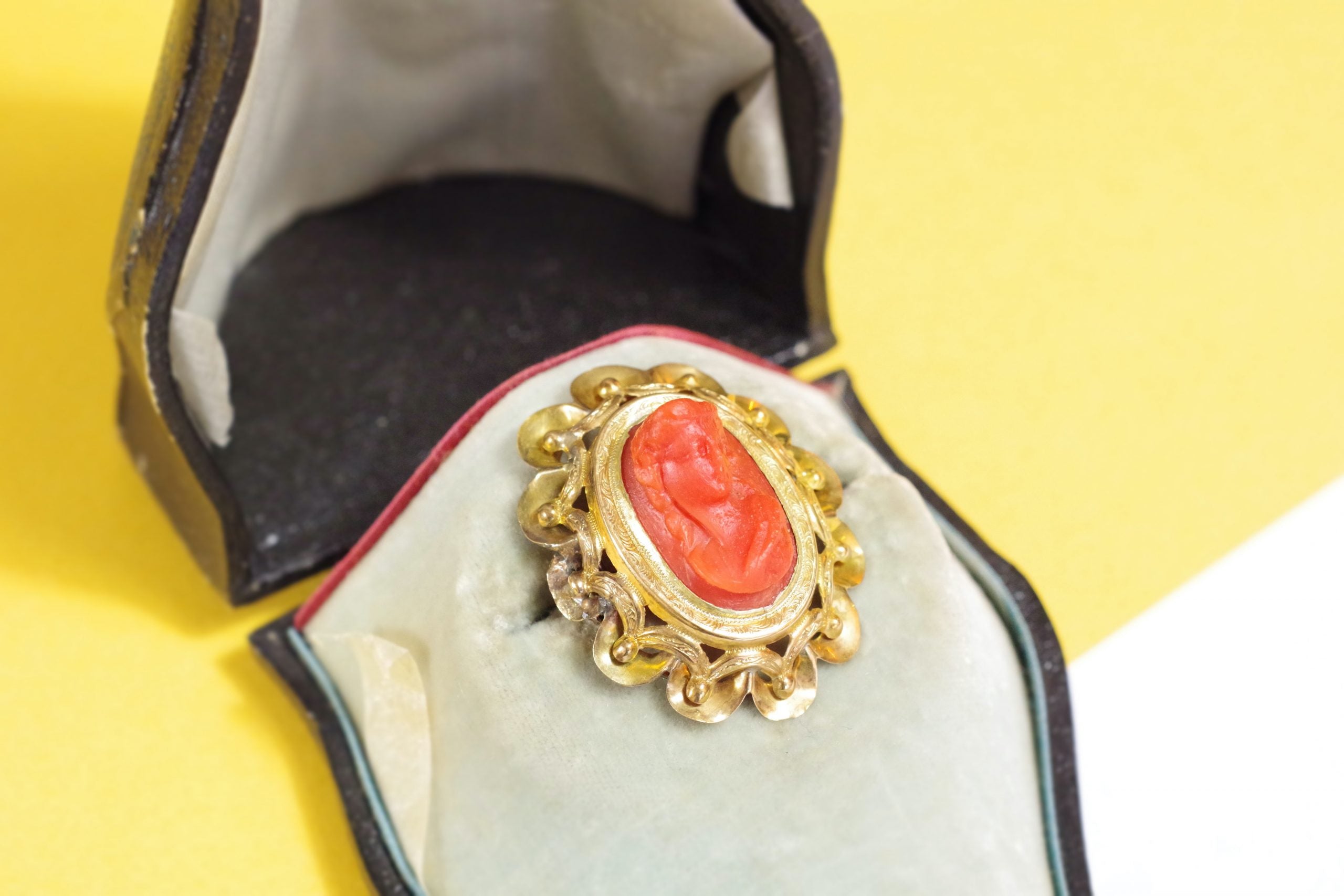 victorian cameo coral brooch in gold