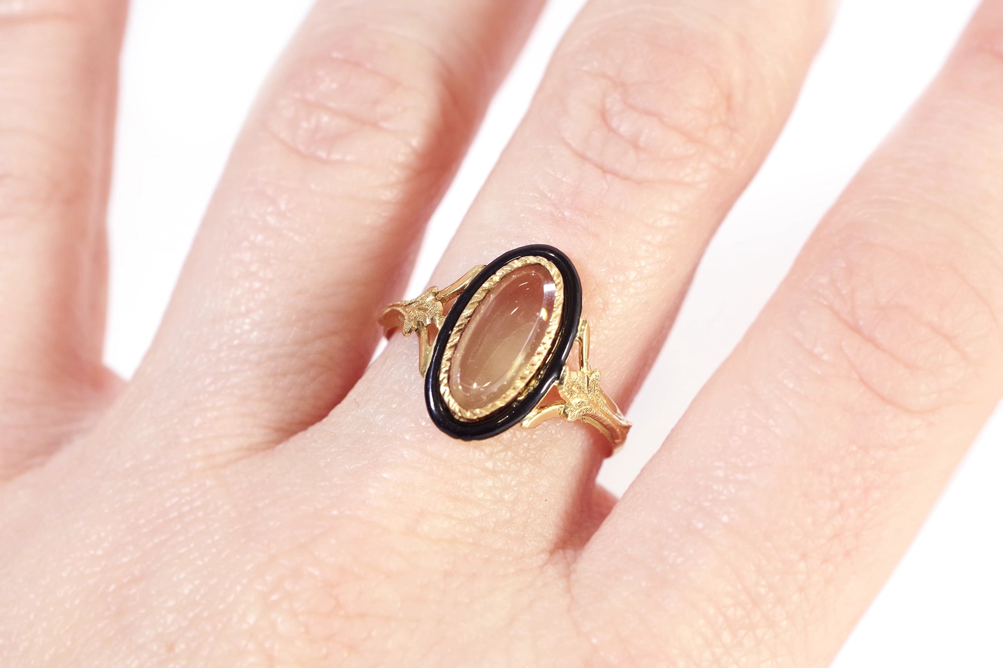 Antique secret locket ring in gold