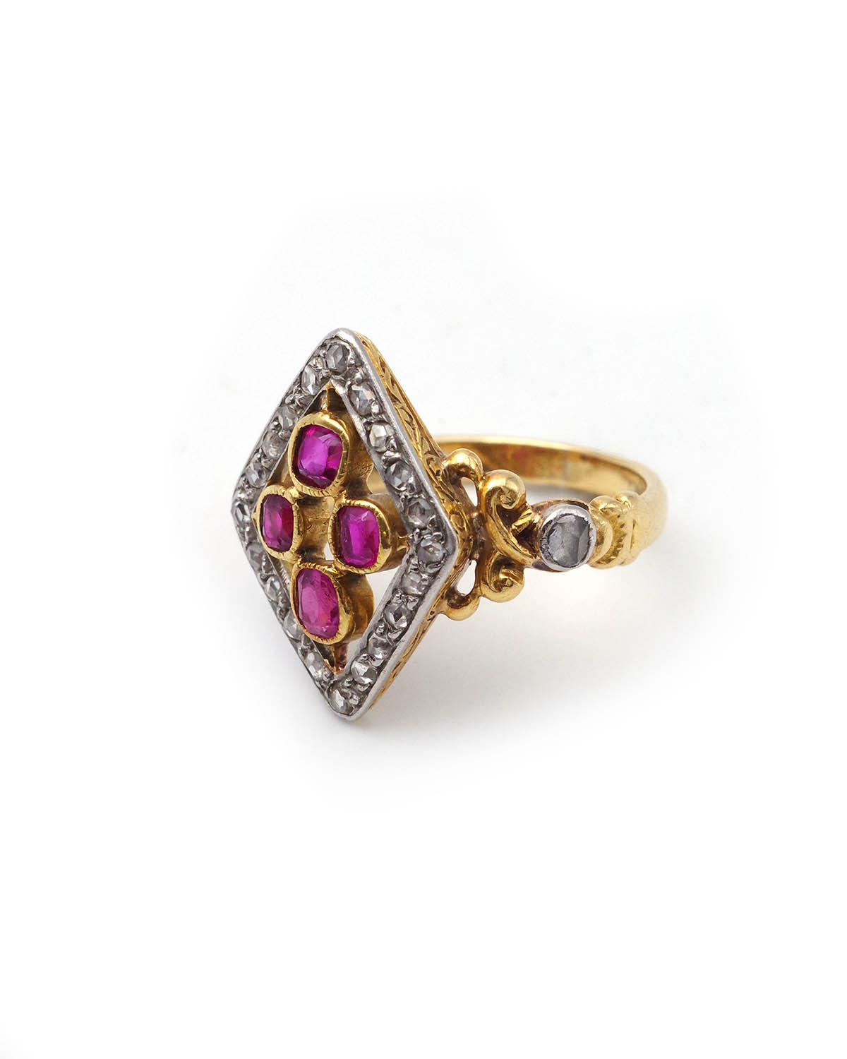 Bague lozange rubis et diamants