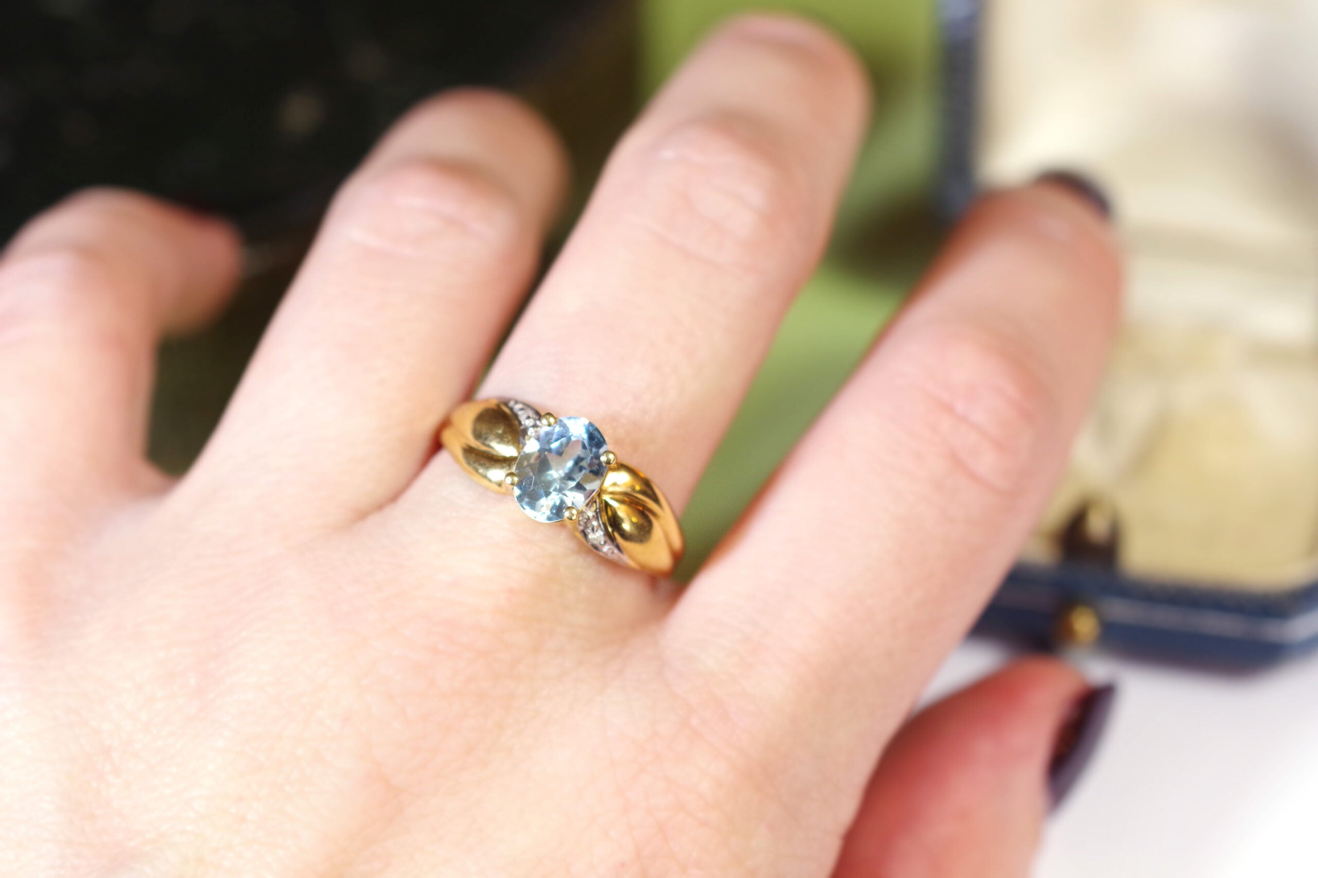 pre-owned blue topaz diamond ring