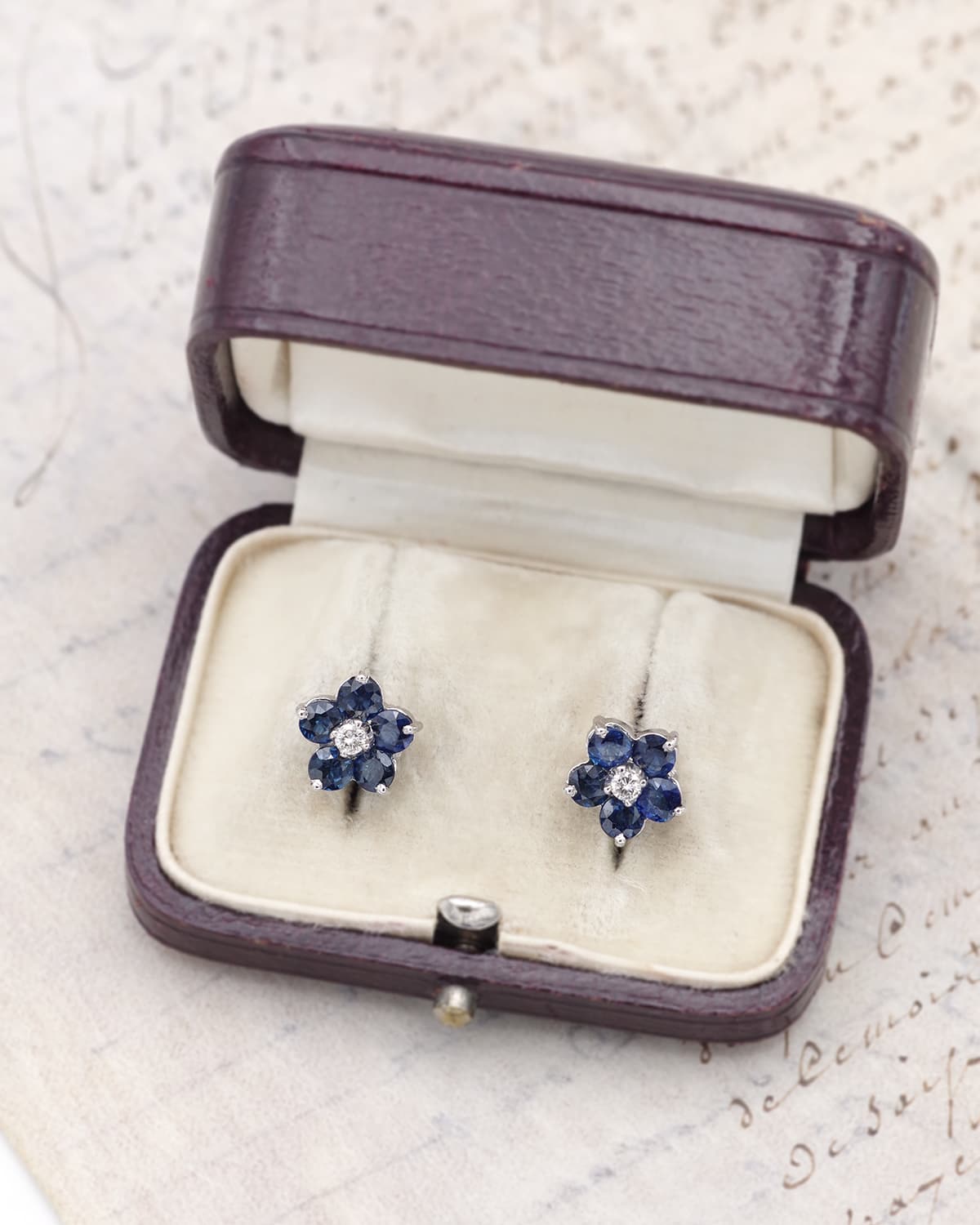 Sapphire diamond flower stud earrings