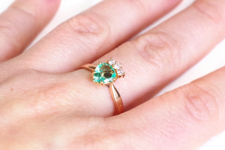 wedding emerald diamond ring in rose gold