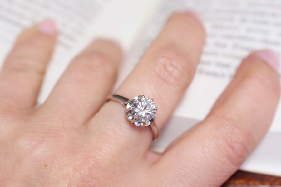 Engagement platinum ring