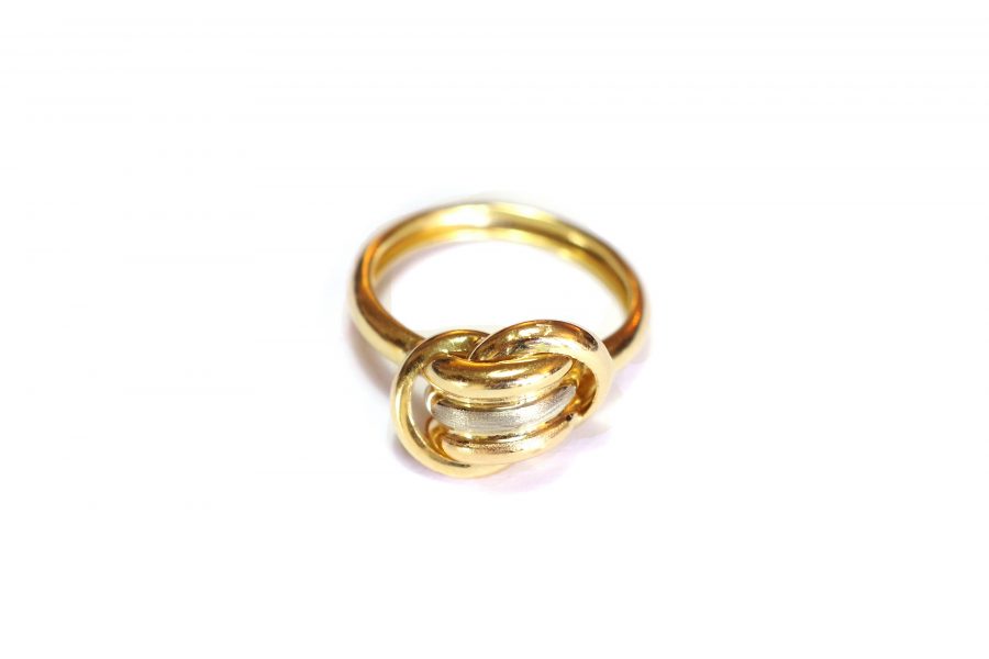 18k knot gold ring