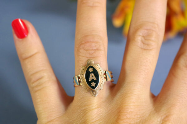 victorian A letter ring in gold 14k