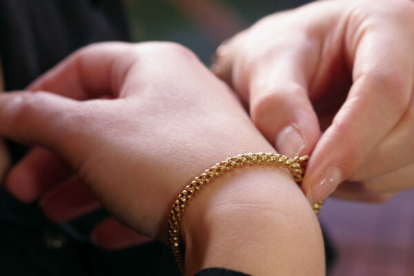 bracelet vintage en or jaune attribué à Chimento