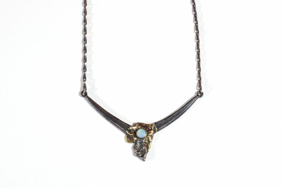 collier argent noirci opale noble prague