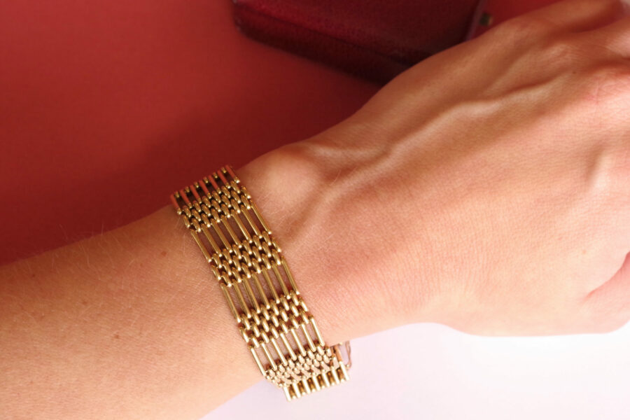 retro jewelry bracelet in gold