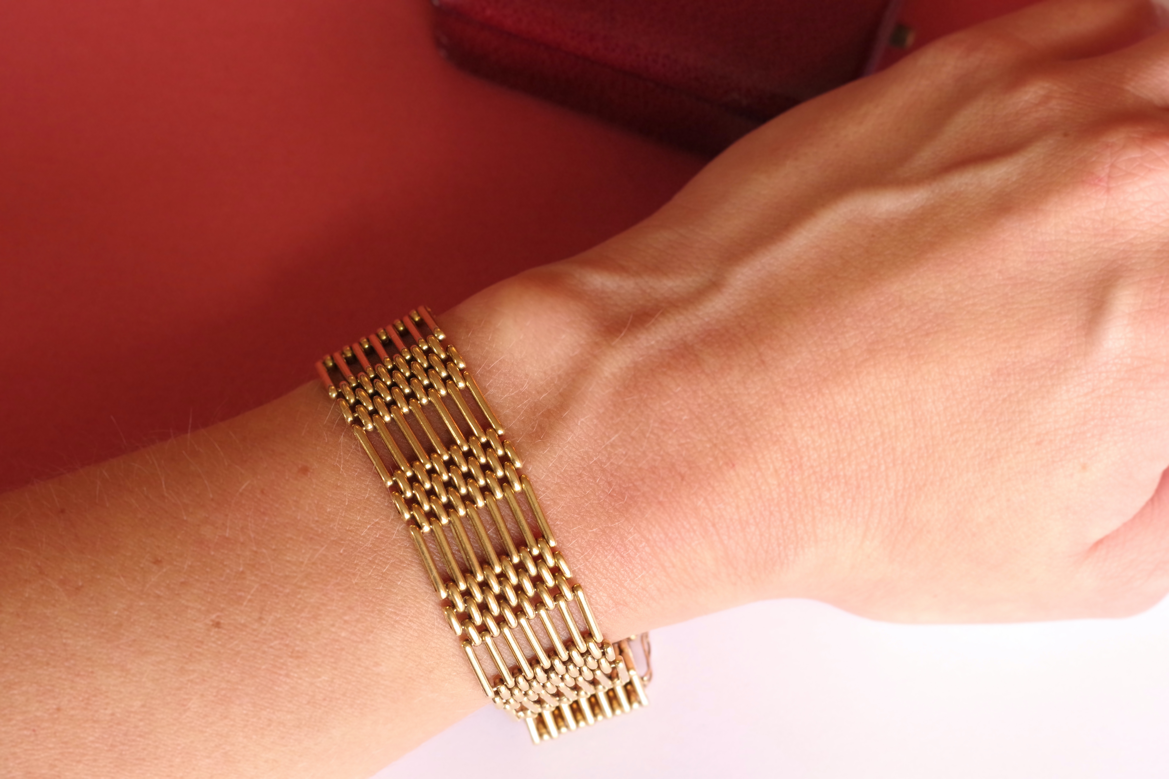 retro jewelry bracelet in gold