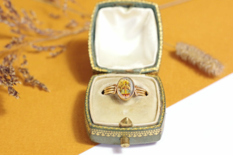 victorian miniature ring in gold religious ring