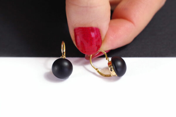 victorian black mourning earrings in gold