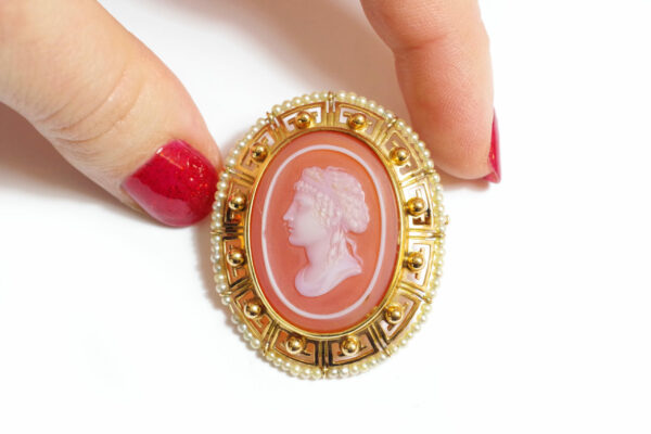 victorian agate cameo natural pearls victorian jewelry