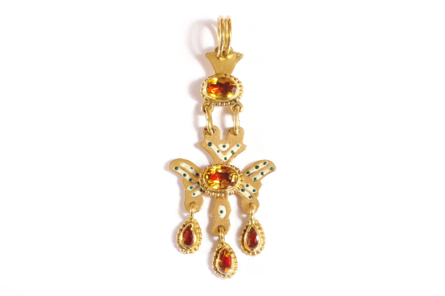 Holy Spirit pendant in 18k gold enamel