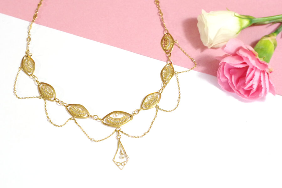 antique draperie necklace in filigree gold