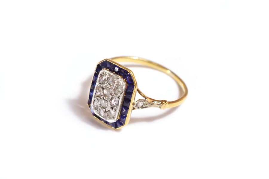 art deco ring rectangular shape diamond and sapphire