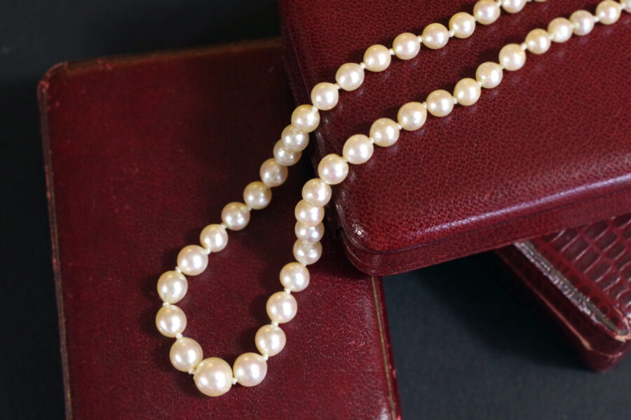 collier de perles anniversaire