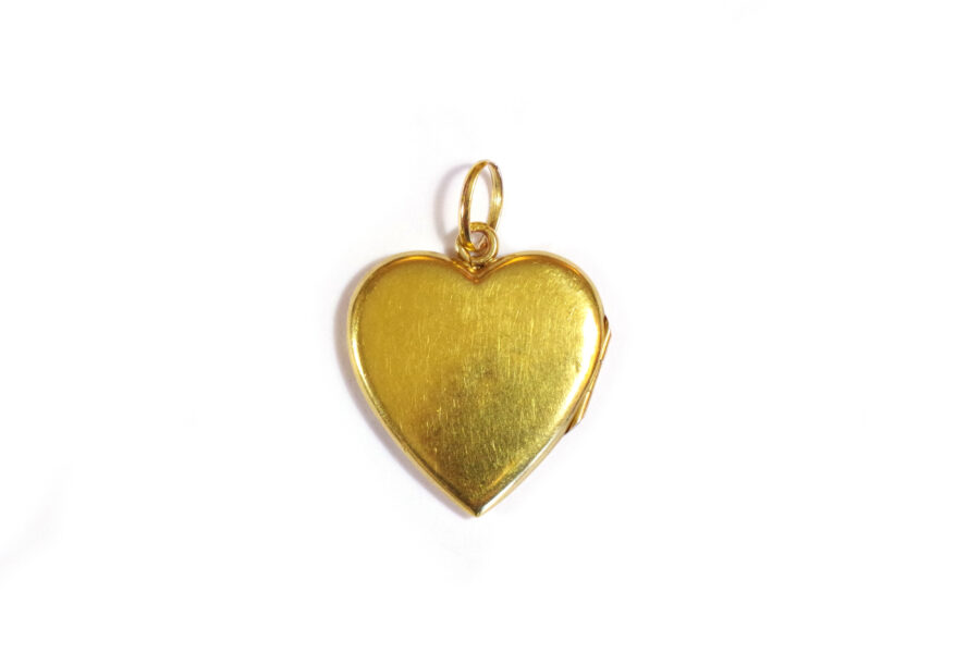 antique heart pendant gold