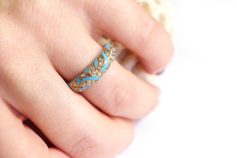 victorian blue enamel diamond ring in gold