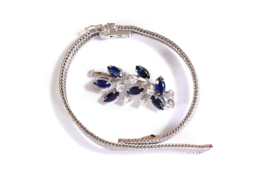 bracelet ruban transformable broche saphirs diamants or blanc