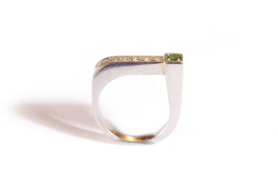 modernist jean vendome white gold ring emerald and diamond