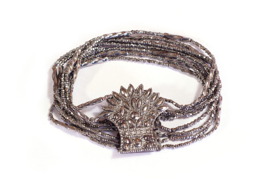 bracelet ancien perles d'acier