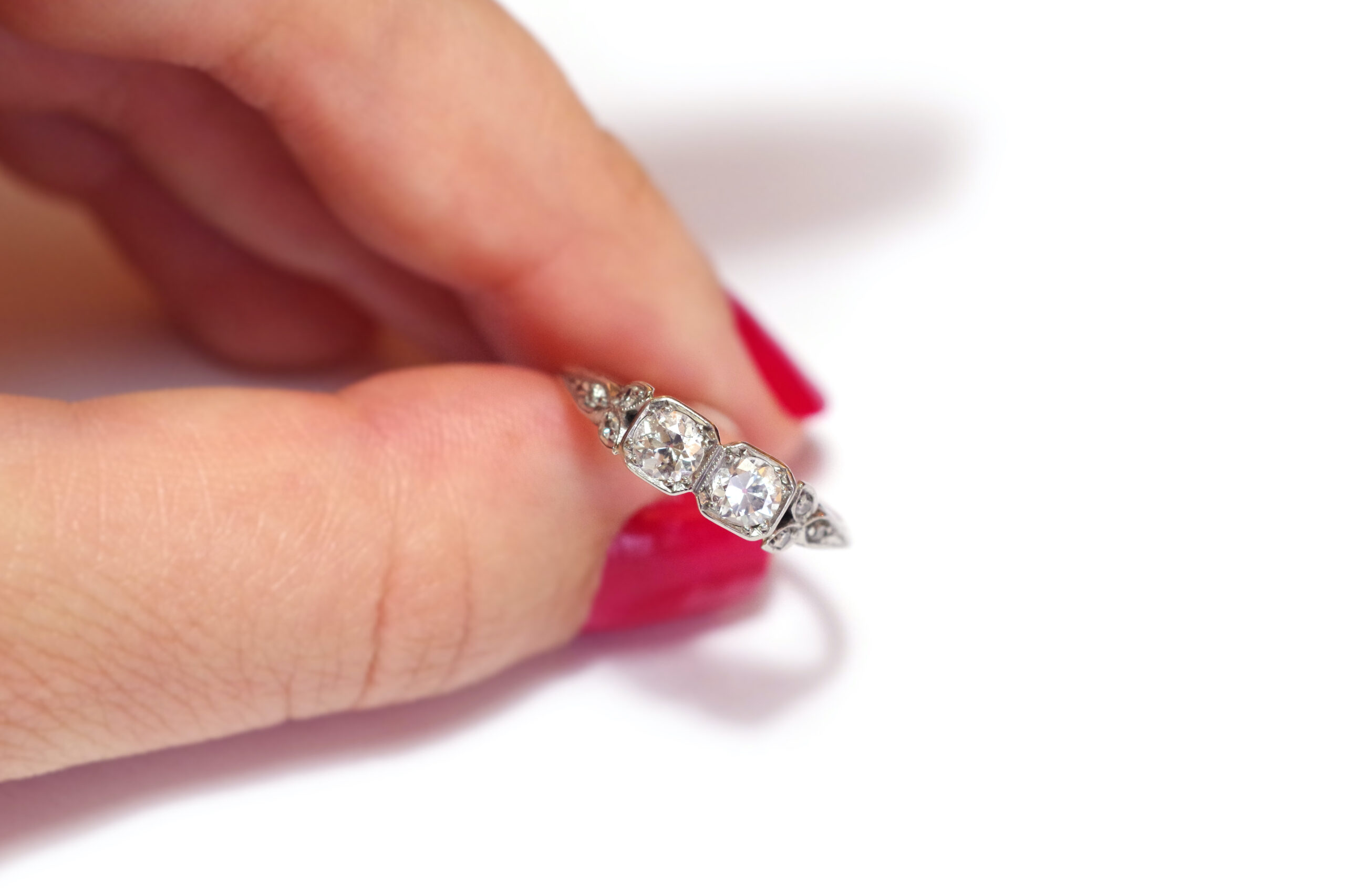 art deco diamond wedding ring