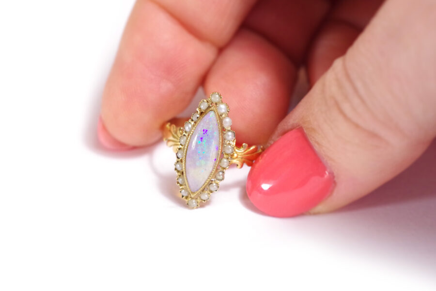bague marquise ancienne opale or rose