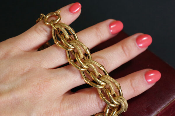pre owned gold bracelet flexible mesh Italian jewelry