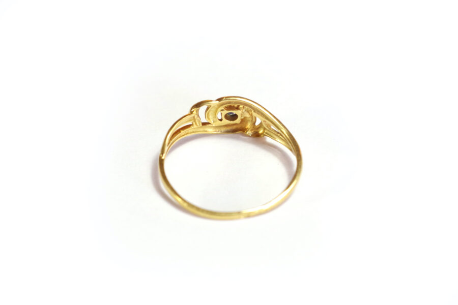 pre-owned sapphire ring 18k gold preowned jewellery