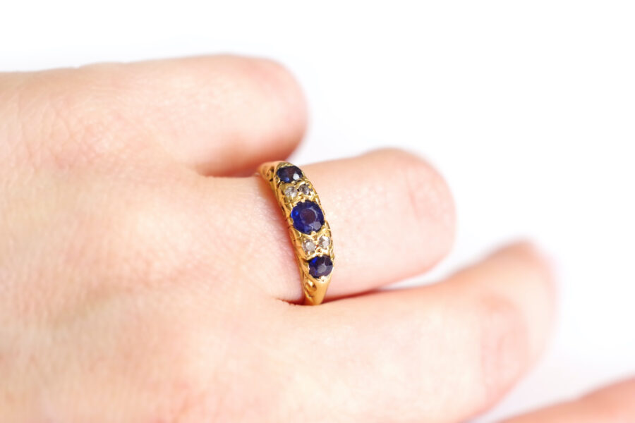 Art Deco sapphire diamond band ring