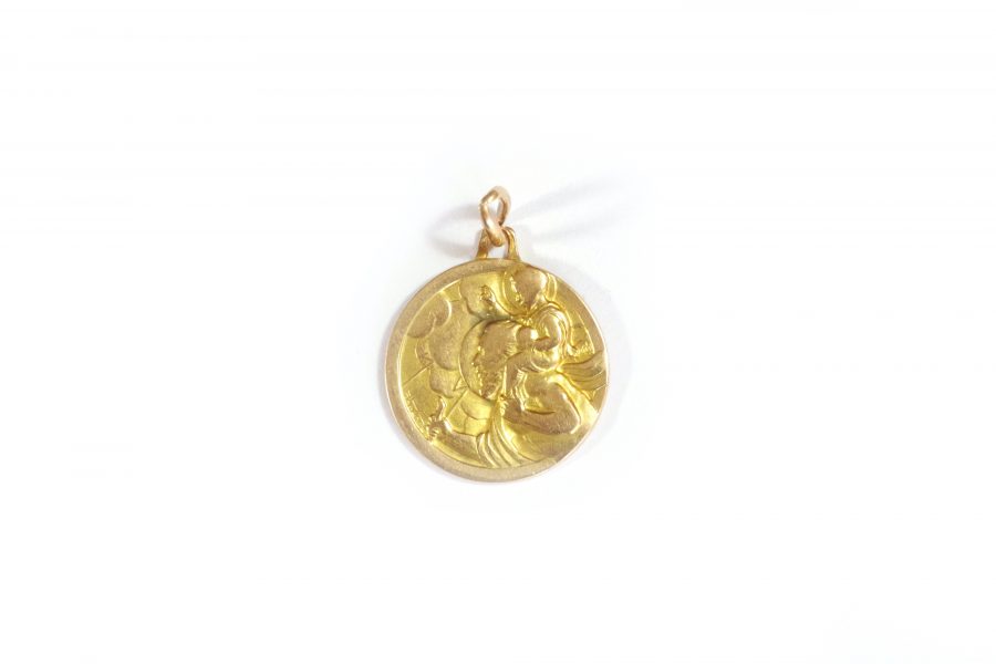 pendentif saint Christophe en or